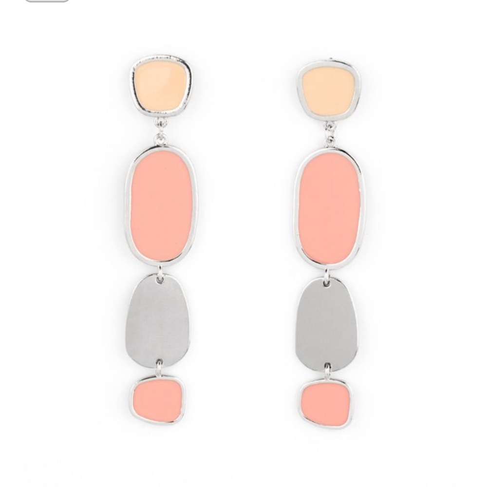 💥3/$15💥 All Out Allure Orange Earrings